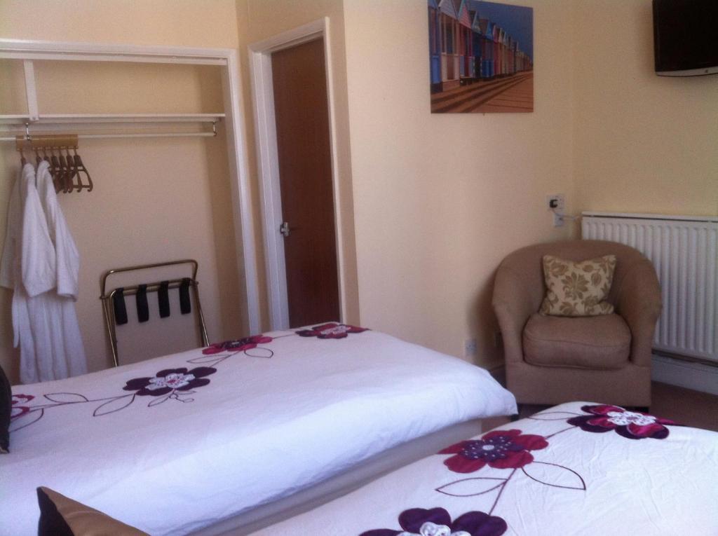 Adelaide House Hotel Лутън Стая снимка